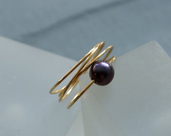 Delicate gold ring 750 with pearl gold wire polished wrapped spontaneously unique freshwater pearl black individually unique just for you unique