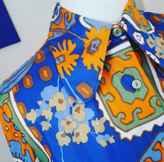 Funky 60's sixties bright BEAGLE COLLAR BLOUSE mod