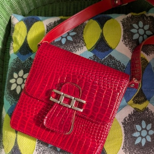 60s 70s small RED faux SNAKESKIN vinyl SHOULDERBAG, mod skinhead sixties