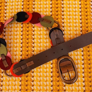 60s 70s LEATHER and felt coloured DISC BELT boho hippy up to 28 inch waist