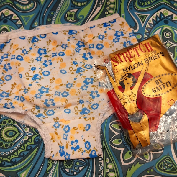 60s deadstock gayfit BLUE yellow floral NYLON PANTIES pants knickers briefs up to 30" waist up to uk 10