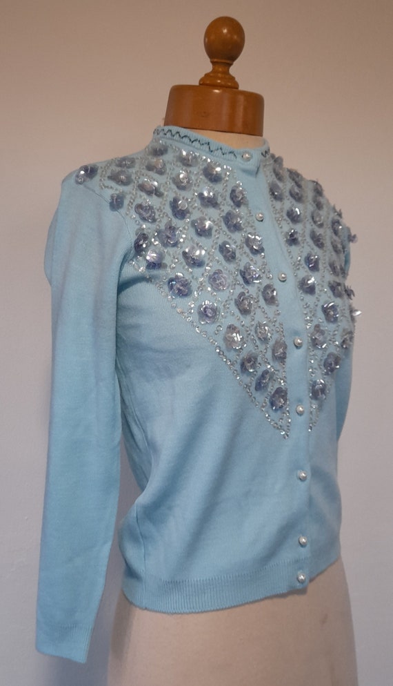 50s 60s baby BLUE BEADED and sequinned acrylic CA… - image 6