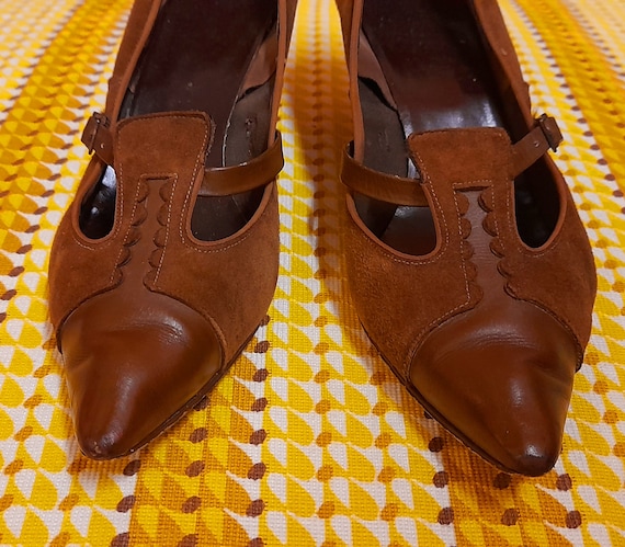 60s BROWN SUEDE t bar glamour WINKLEPICKERS heels… - image 2