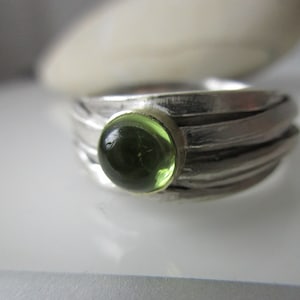 Wide wrap ring silver ring green peridot gold bicolor wrap ring green gemstone apple green olive green