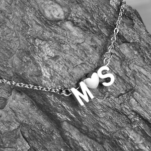 Zwei Initialen Halskette, His And Her Initial Halskette, Sterling Silber .925 Kette oder Gold filled Kette, Hochzeit