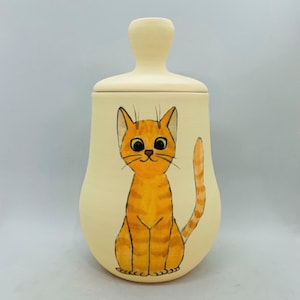 Cat urn Pet ashes pottery urn Custom urn Made to Order Cartoon painting Cat ashes urn Personalized pet urn Pet portrait Dog/cat ceramic urn