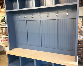 Mudroom locker Halltree