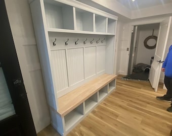 The Carolina  Style 404 Customizable | Farmhouse Halltree | Mudroom locker | Hall Tree | Entryway furniture | Customizable