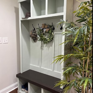 48” Entryway  bench//organization/mudroom/hall tree/coat/shoe storage perfect for any mudroom