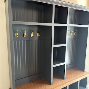 Customizable | Farmhouse Halltree| Mudroom locker |  Hall tree |  Entryway Furniture | Bench with storage | Dropzone | Entryway bench