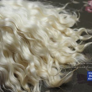 mohair doll hair 10" (25 cm) natural WHITE mohair fibers, GOLDEN undertones, washed and combed, prepared for doll hair: wig or reroot