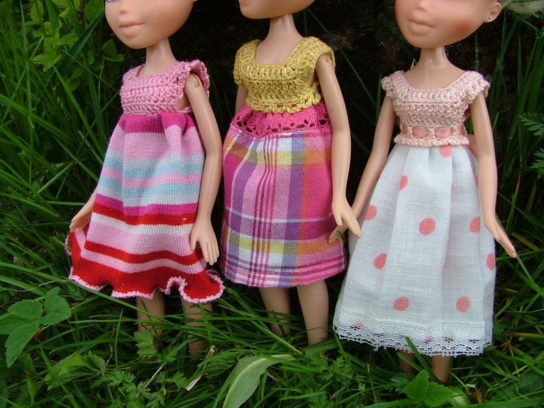 PATTERN 3in1 EASY DRESSES for dolls, 3 different crochet tops and 3 different skirts, for Bratz, Monster High, Blythe, Moxie image 1