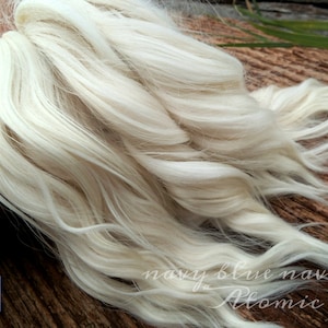 suri alpaca locks 7" ATOMIC (17 cm) milky white curls, natural blond, washed and combed Suri alpaca fibers, ideal for dolls hair reroot wig