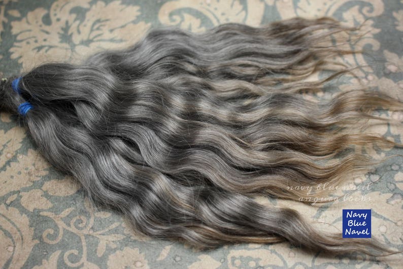 GRAY natural grey mohair fibers 20 cm cleaned and combed ready for doll hair: wig or reroot mohair locks 8