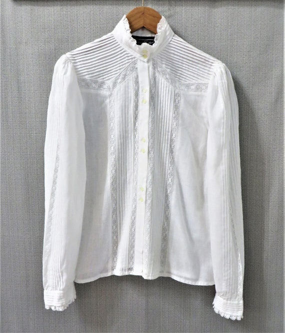 70s Vintage White Pintuck Pleated Prairie Blouse … - image 8