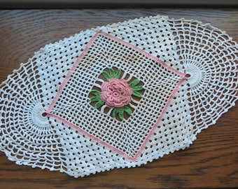 Unique CROCHETED DOILY with PINK Rose  //  Oval Shape, 21" long by 11" wide  //  Off White, Pink, and Green  //  Handmade Vintage Doily