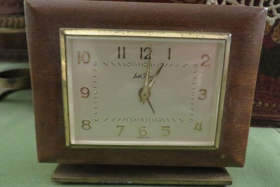 Vintage Seth Thomas Clock Parts Clock Wind Up Small Desk Or Etsy