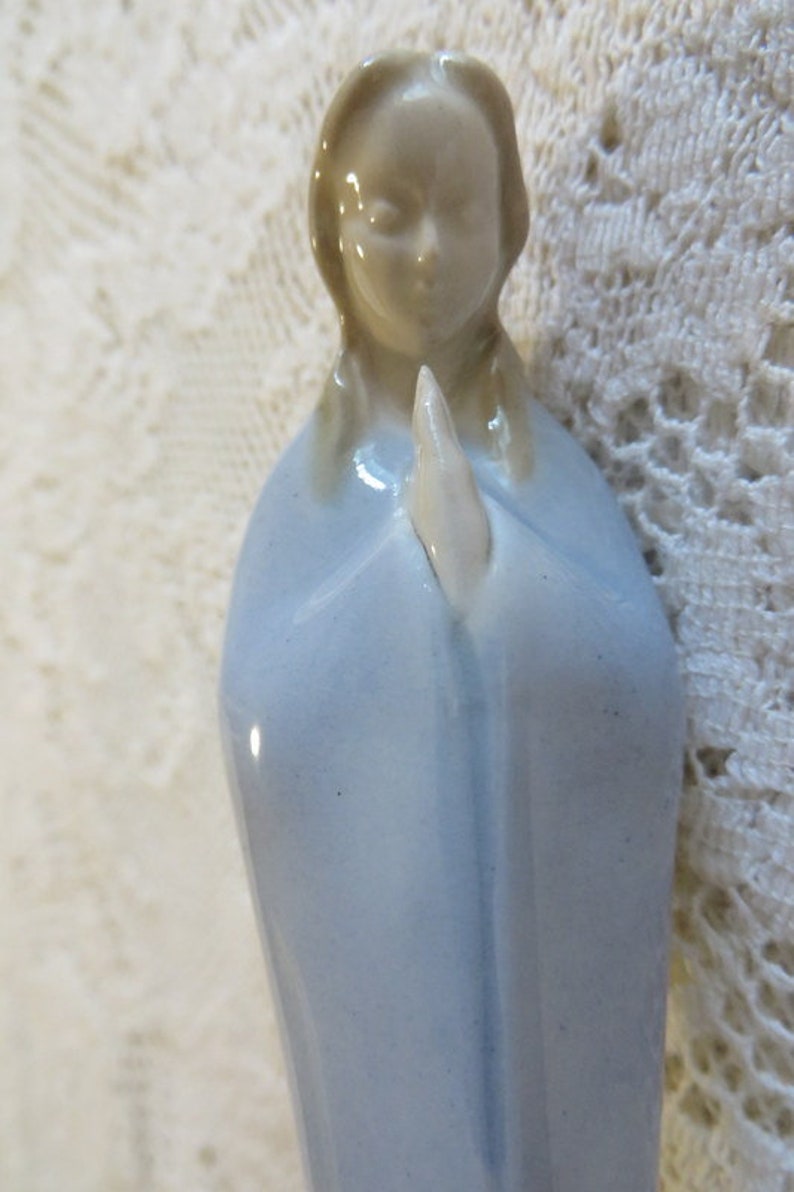 Midwinter of England Porcelain Statue Vintage Statue Woman Praying Burslem England Statue Blue and White Mother Mary by W.R