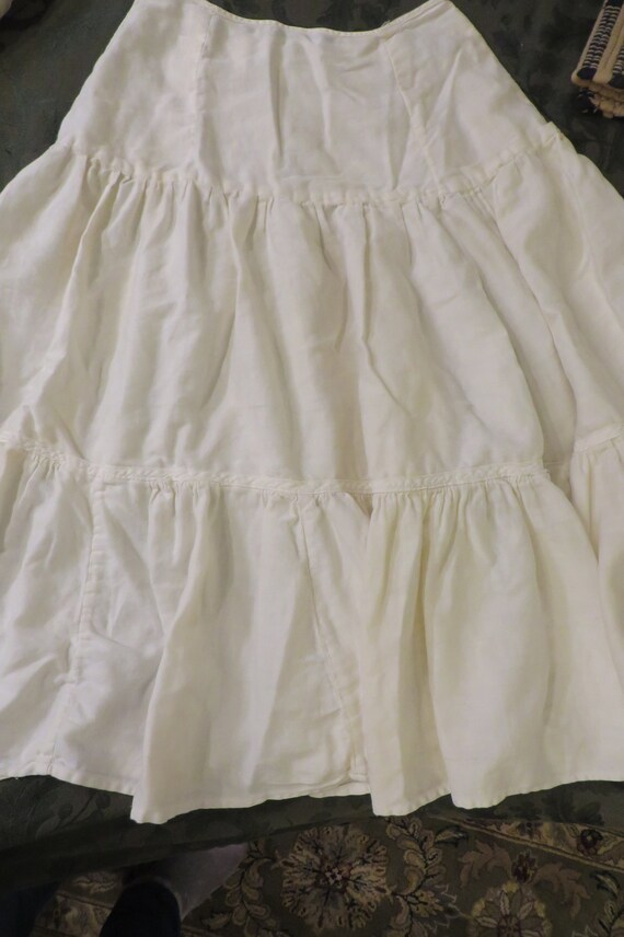 Vintage FULL, Ruffled White Skirt, PETTICOAT, Unde