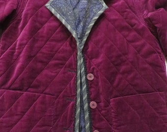 Vintage Quilted Reversible Blazer, Jacket  //  About a Size 10 - 12  Ladies  //  Wine, Purple, Gray, Black  // Long Sleeves, 3 Button Front