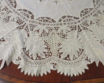 Gorgeous ROUND LACE TABLECLOTH - Tape Lace, Knotted Lace, Battenberg Lace - Extra Large Doily - Vintage Lace Doily or Small Tablecloth