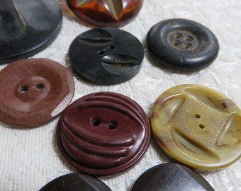 Antique Buttons Bakelite and Wood  //  Collection of 9 Vintage Buttons  //  Brown, Black, Tan and Amber  //  Large Size Coat Buttons