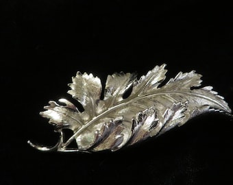 Vintage CORO Brooch/Pin - Leaf  //  Fall or Autumn Brooch  //  3 Inches Long  //  Vintage Jewelry