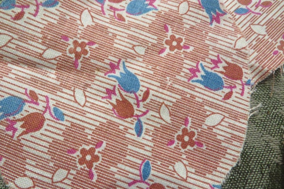 Lot Vintage : Tissu + Sac D'alimentation Yo Yo’s + 350-400 Cercles Prédécoupés Pour Couette - Trouvaille Immobilière