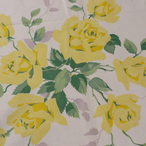 Vintage WILENDUR Tablecloth  //  YELLOW ROSES, Greens, Gray, White  -  Measures  70" x 53"