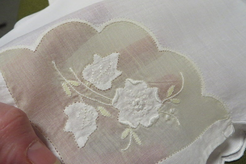 Napkins Set of 8 Dinner Size 16 12 Sq Cotton with Detailed Corners Embroidery and Applique Formal Dining Linens White Pale Yellow