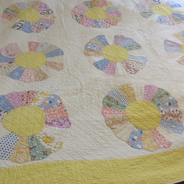 Antique QUILT, Dresden Plate Pattern, Hand Appliqued with Mostly Feed Sacks, 1930s and 1940s Cottons  //  Heavily Hand Quilted