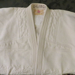 Gi Karate Judo Jujitsu Uniform Jacket  //  Heavyweight Quilted , Thick Cotton Fabric  //  Size 5  //   Martial Arts Suit