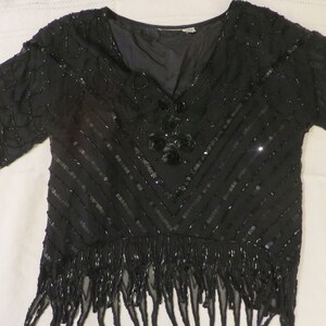 Vintage Heavily BEADED TOP in BLACK, w/ Black Beading and Sequence  //  Lined Bodice, V Neck, Short Sleeves  //  Size Medium