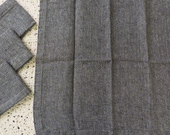 Tovaglioli di lino vintage, motivo tessuto bianco e nero // 17" x 17 1/2" // biancheria da tavola vintage in bianco e nero // angoli squadrati