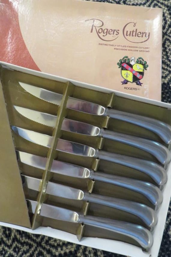 Vintage Steak Knives - Set of 6 - 