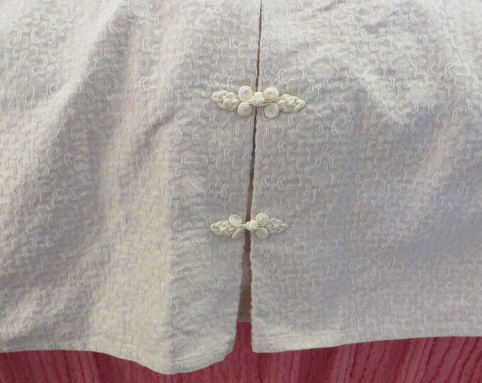 Bed Skirt Ecru, Beige Color Queen Size // Vintage Textured Fabric, With