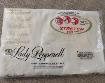 Vintage COTTON Bed Sheet - Pepperell, FULL Size - Vintage Bedding - Fitted, Double Bed Size Fitted Sheet - White Cotton