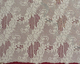 Simply Beautiful Pattern, Vintage, Lace Hand Crocheted TABLECLOTH White Cotton Lace Tablecloth  //  64" by 42" Rectangular, Unusual Size