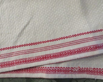 Vintage Cotton RED and WHITE Striped Kitchen Towel  //  Vintage Linens  //  Red and White Kitchen Linens //  27 1/2" by 16"  // Soft Cotton