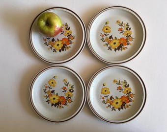 Vintage Plates, Hearthside Chablis.