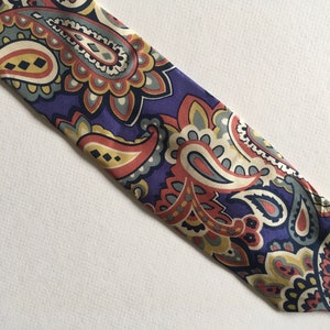 Vintage Silk Necktie.