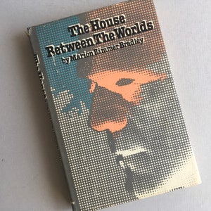 Vintage Book, The House Between the World’s.