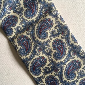 Vintage Silk Necktie.
