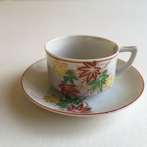 アンティーク カップ＆ ソーサ(occupied JAPAN) Vintage Small Occupied Japan Cup and Saucer (orange/gold