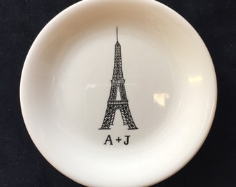 Eiffel Tower ring dish, Engagement gift, Paris ring dish, Personalized Hand Painted Ceramic Ring Dish, ring holder- Anniversary