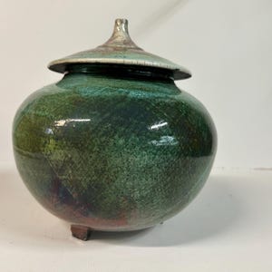 Urne funéraire en raku