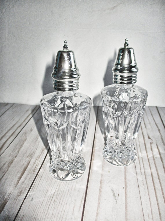 Salt & Pepper Shakers Home & Living Kitchen & Dining Table Setting Salt