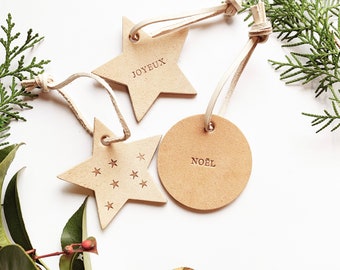 Christmas decoration in leather, star and ball personalized to put on the tree