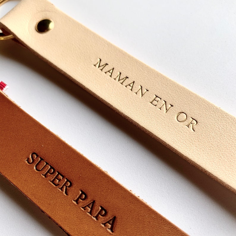 LeonnyCha – Porte-clé en cuir personnalisé Maman LeonnyCha – Porte-clé en cuir personnalisé Maman