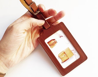 traveller wallet tag